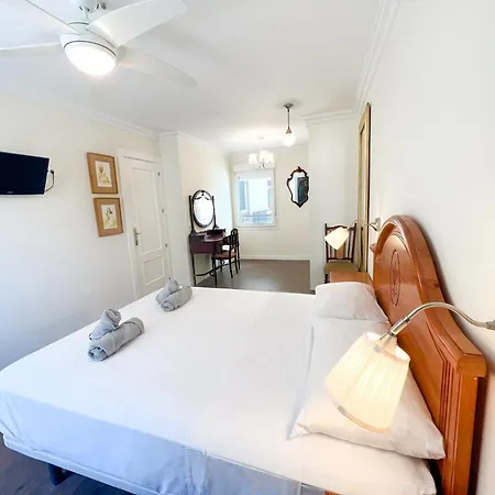 150 M From El Palo Beach, Appartement
