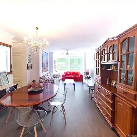 Appartement 150 M From El Palo Beach,