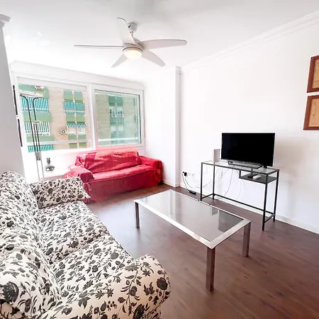 Appartement 150 M From El Palo Beach,
